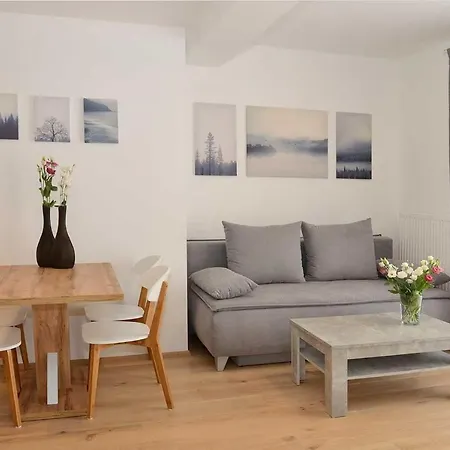 Serles Apartment *